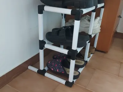 SHOE RACK