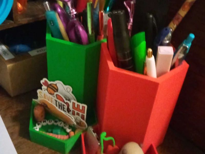 Hexagonal Pencil Holder