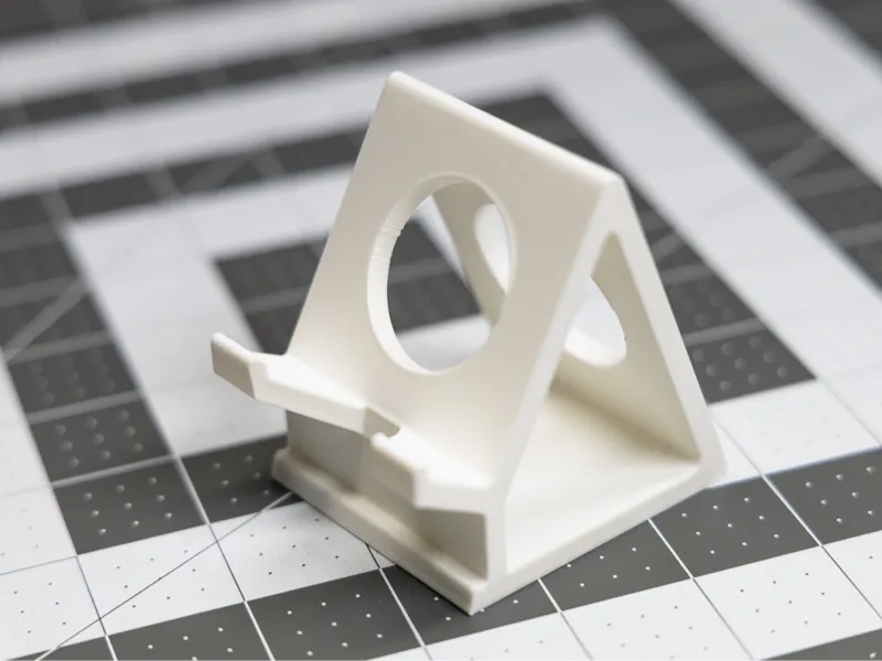 Sturdy Phone Stand (Configurable)