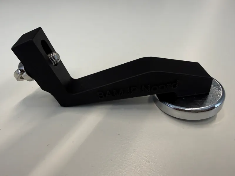Insta360 - Construction helmet 360 camera mount