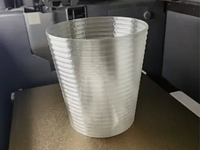 Wavy Desktop Trash Can