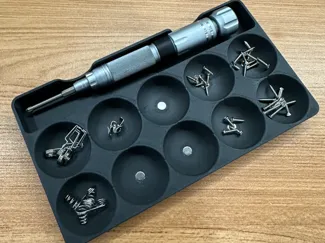 带磁吸的拆机小零件收纳盒
