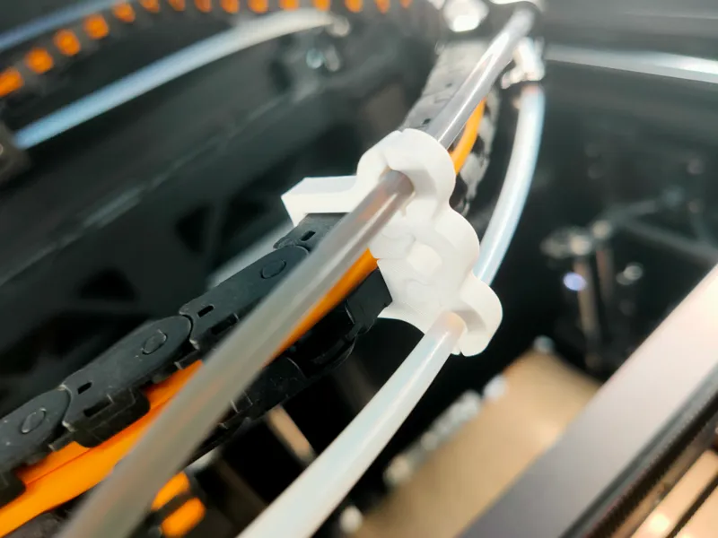 H2C特氟龙进料管固定卡扣支架防磨