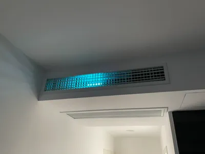central air conditioner anti-odor UV germicidal lamp holder 《Shanghai Plum Rain Season Self-Rescue: Ending the Air Conditioner's "Biohazard"》