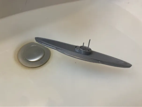 simple Uboat bath toy