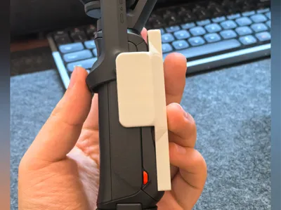 Insta360 Luna Sliding Case Screen Protector Cover to Prevent Accidental Power-On