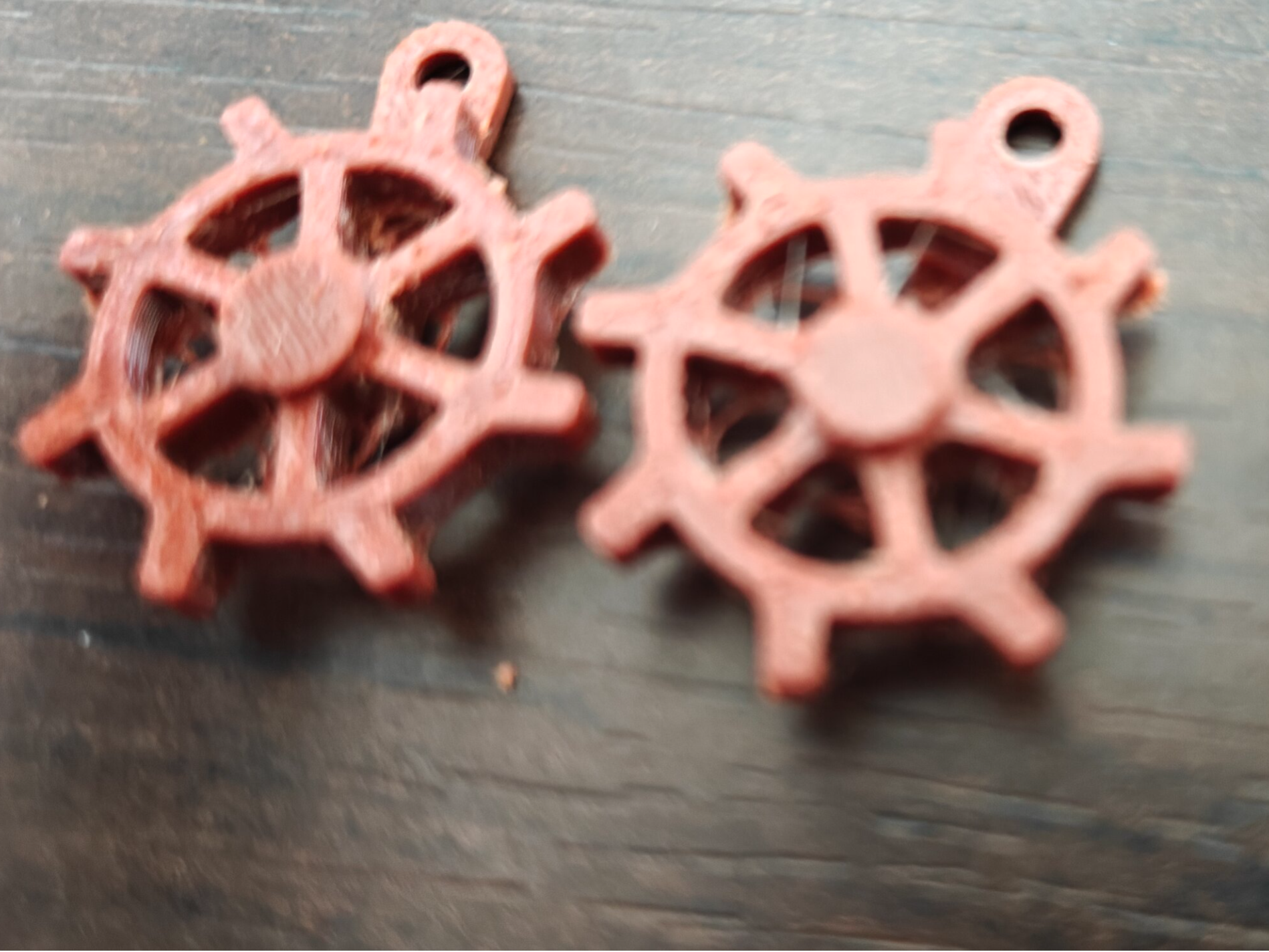Ship's-Wheel Earring - Spinning Helm
