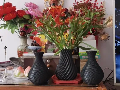 Truly Leak-Proof (A standard vase after extensive leak testing)