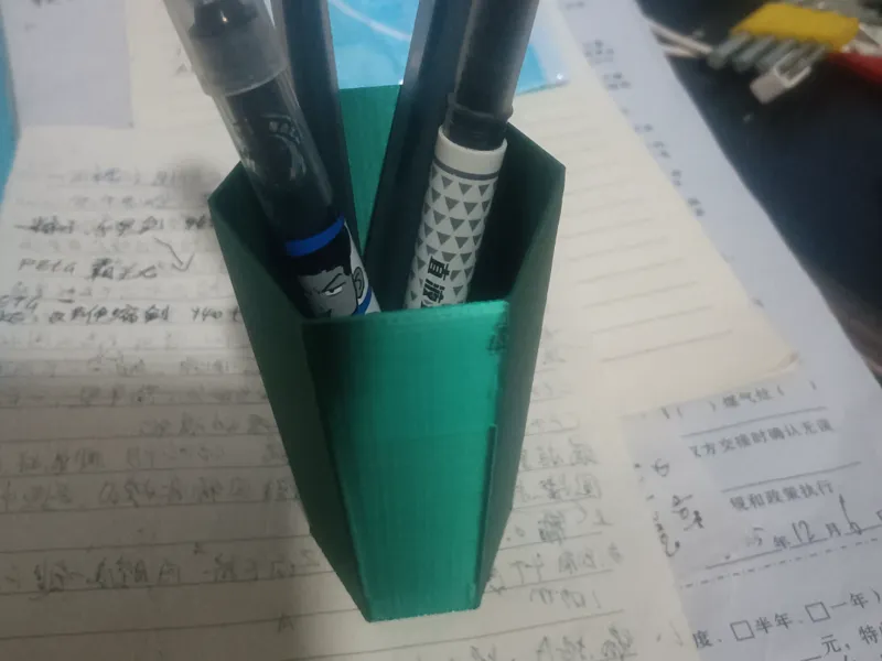 六边形笔筒2