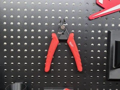 Milwaukee flush cutter round hole pegboard hanger (6x16mm)
