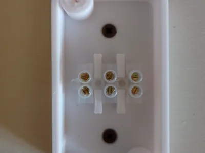 Multi-wiring box