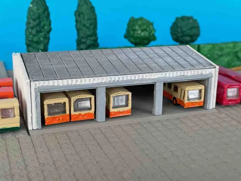 Bus depot 1 (z-scale)