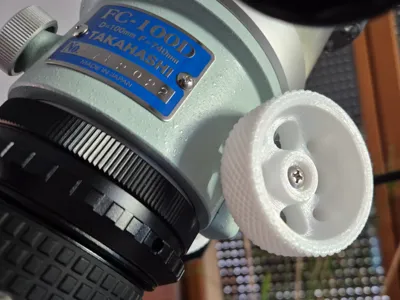 Takahashi focusing knob