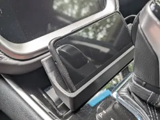 Gen 6 Subaru Outback phone holder