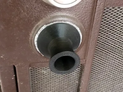 Fixed Doorknob, Threaded, Tight Clearance Approved