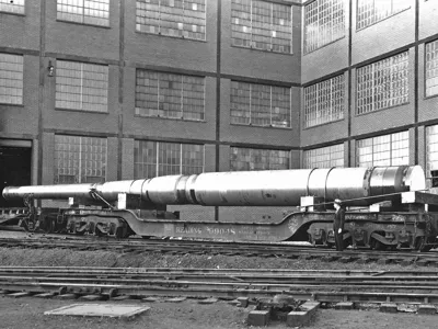 16inch Naval gun a well car