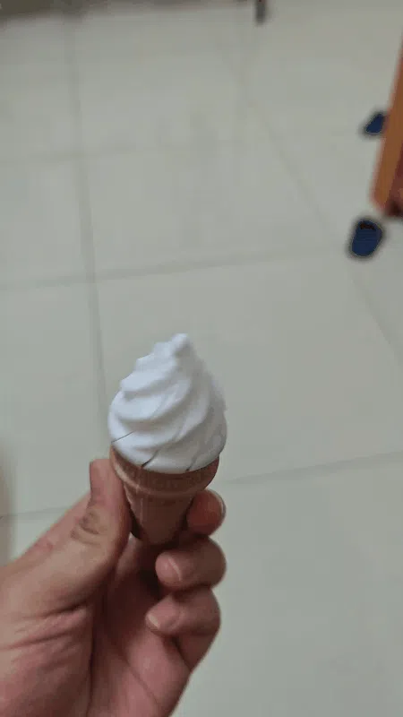 Морозиво ріжок розкладний меч