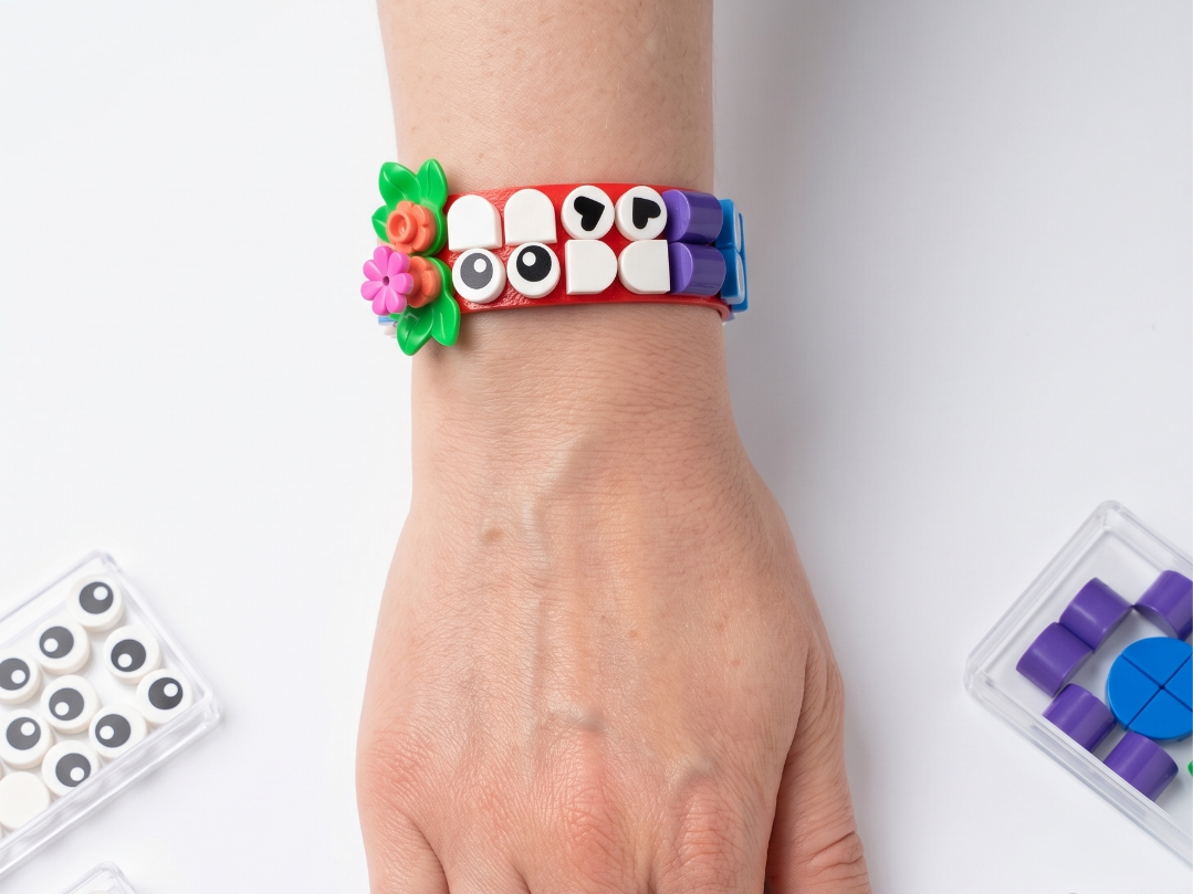 BRICK DOTS BRACELET