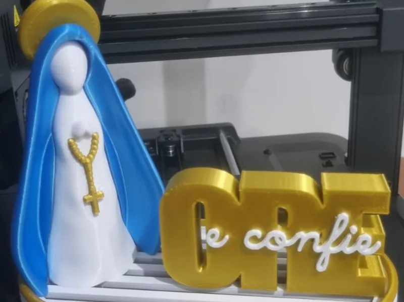Nossa Senhora Aparecida com base + Ore e Confie