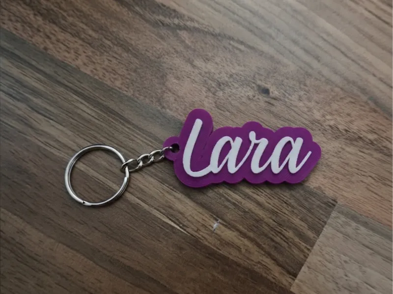 Lara keychain