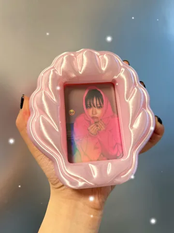Modelo para impresión 3D: 胖嘟嘟膨胀贝壳卡套 三寸小卡 谷美 card sleeve 3 inch — vista de referencia 3
