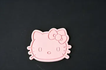 Modelo para impresión 3D: hello Kitty 杯垫 — vista de referencia 5