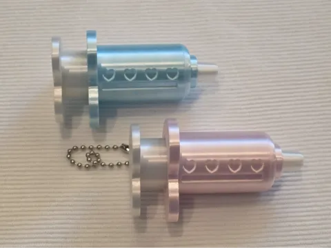 Modelo para impresión 3D: 爱心注射器点击器 — referencia de MakerWorld