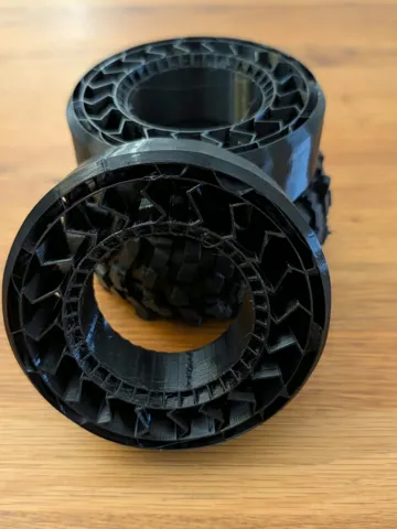 Modelo para impresión 3D: RC Crawler Tire Inlay No Foam — vista de referencia 2
