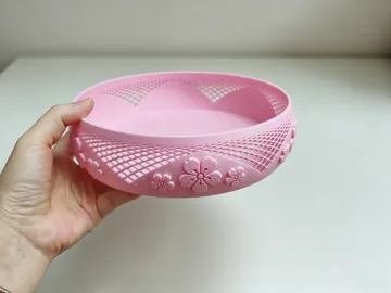 Modelo para impresión 3D: 优雅的樱花网纹果篮 — vista de referencia 4