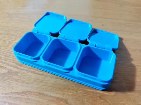 Modelo para impresión 3D: 独立翻盖盒(100%打印,无需五金) — referencia de MakerWorld