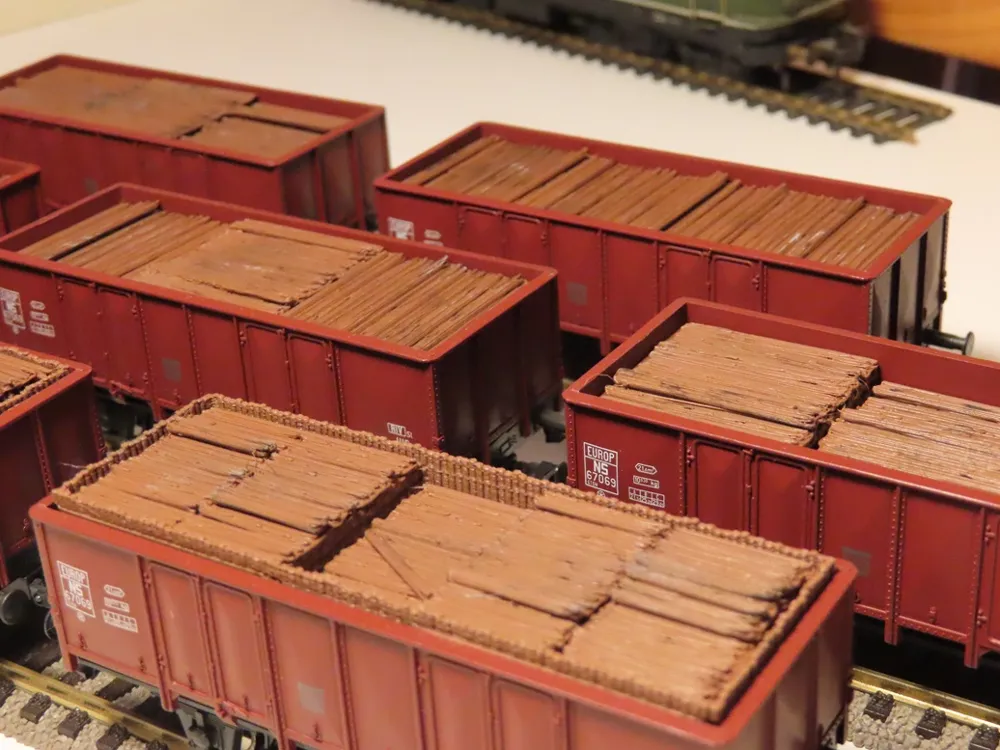 Wood load for open goods wagons UIC type E. - Free 3D Print Model ...
