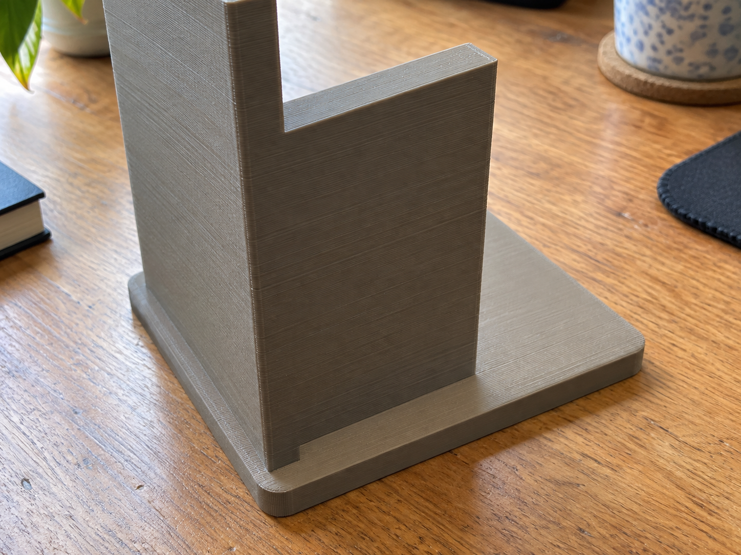 Arch Bookend - Curved Shelf Book Stop 3D model