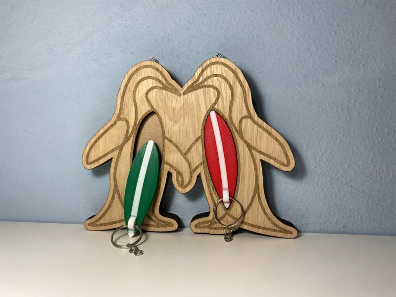 Penguins keychain holder