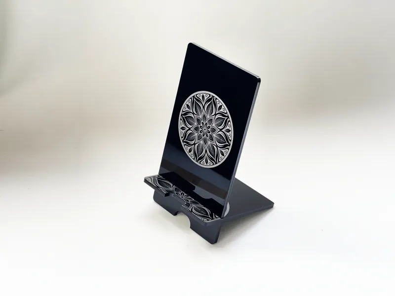 Customizable Phone Stand