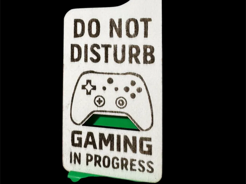 Do not disturb Gaming  door hanger