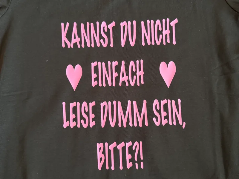 KANNST DU NICHT EINFACH LEISE DUMM SEIN?!