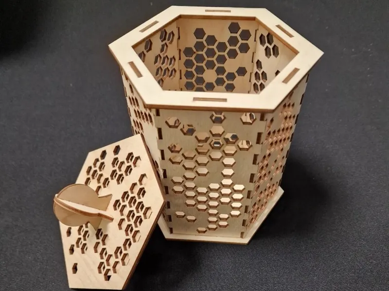 Wooden Honeycomb Box – Laser-Cut 