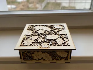 Floral Keepsake Box – Elegant Laser-Cut Design