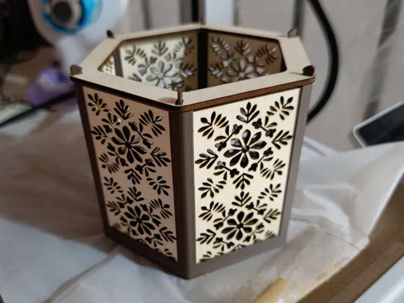 Lantern part 1 (Panels & Top)