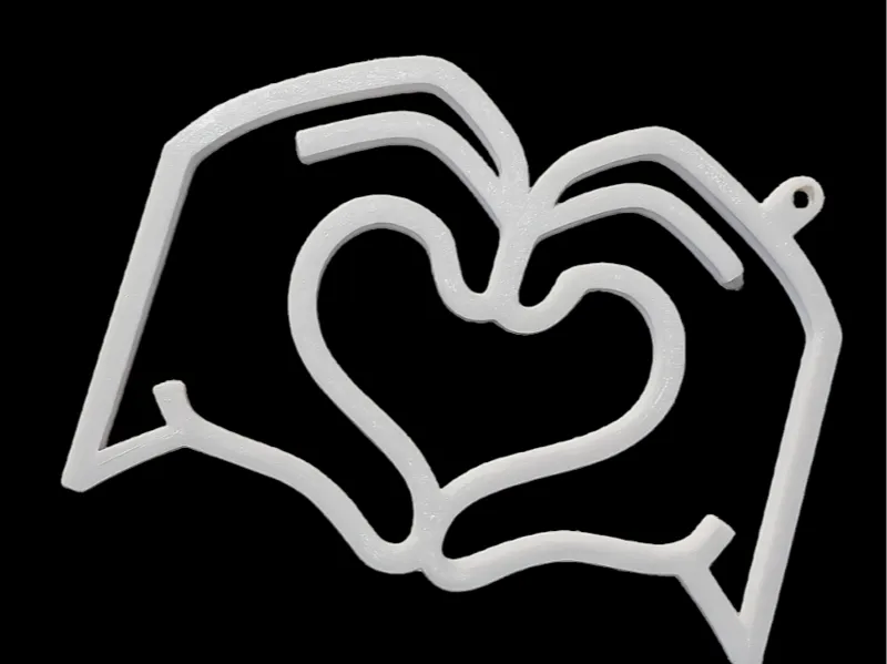 Portachiavi a forma di mani a cuore