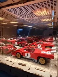 激光