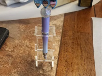 Single Pen Holder