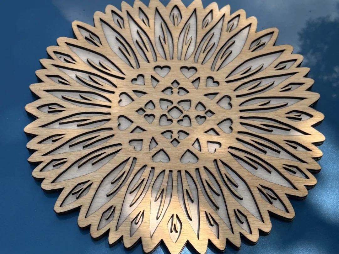 Sunflower by 3nicom MakerWorld: Download Free 3D Models - 3D model önizlemesi