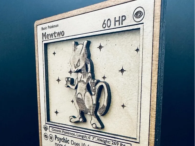 Mewtwo 10/102 Pokémon card