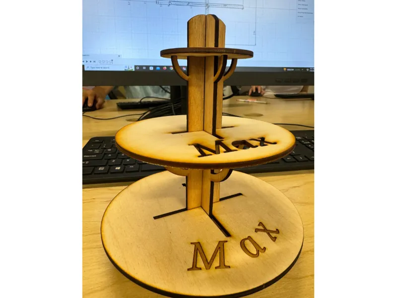 Tree Display Stand w/o Name (Christmas) (Decor)
