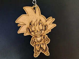 Llavero de Goku en madera