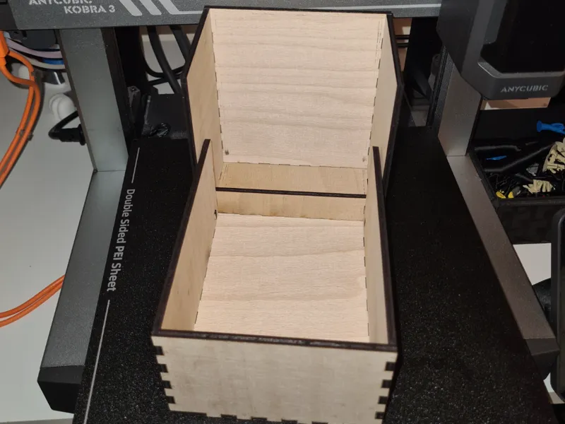 Klappbox