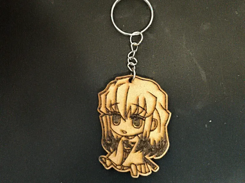 Llavero de muichiro tokito en madera demon slayer