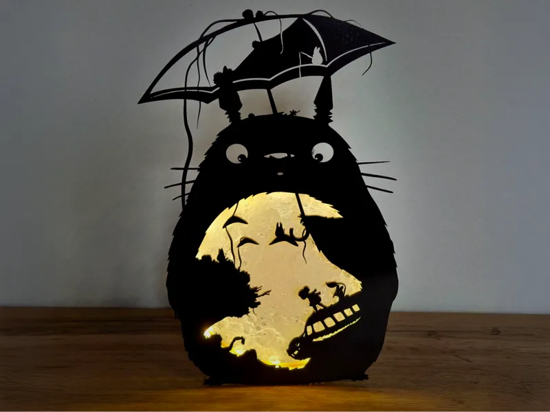 Totoro Nachtlicht – DIY Mond-Design mit LED-Strip