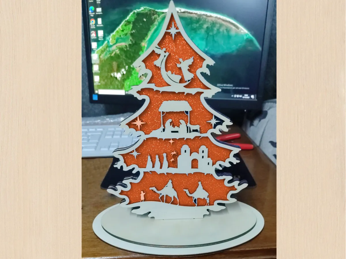 Christmas Tree with Nativity Scene Christmas Decoration by Caporale 3D MakerWorld: Download Free 3D Models - 3D model önizlemesi
